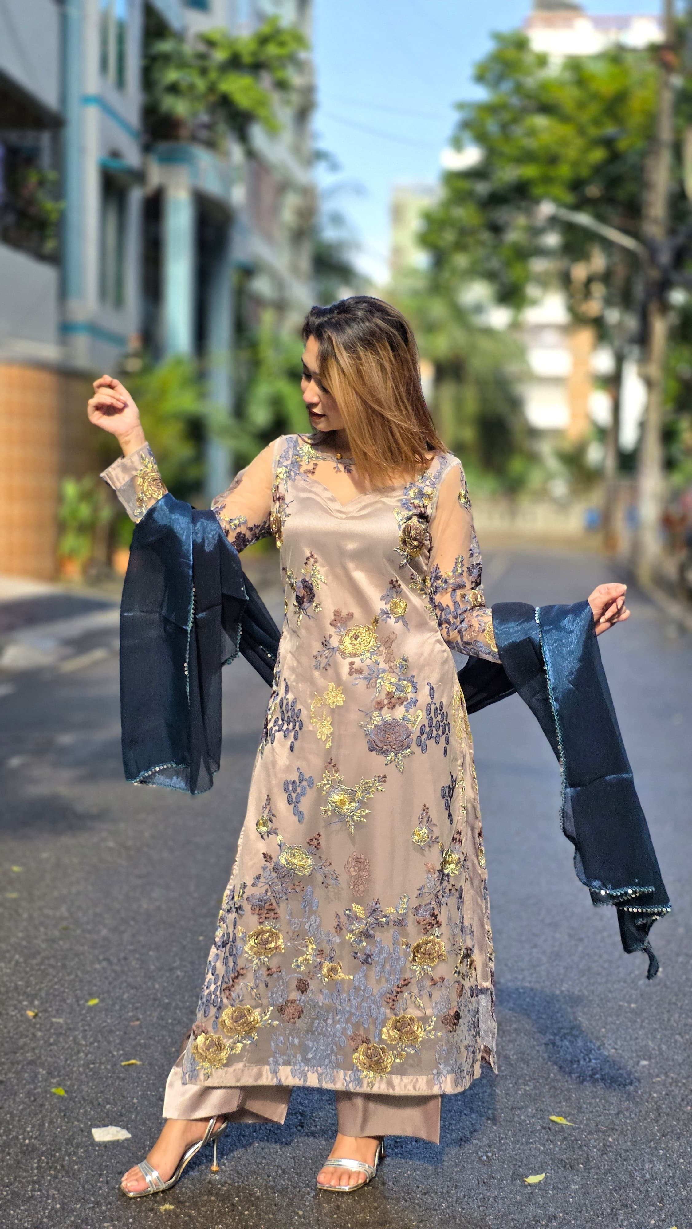 Premium Long Net Three Piece